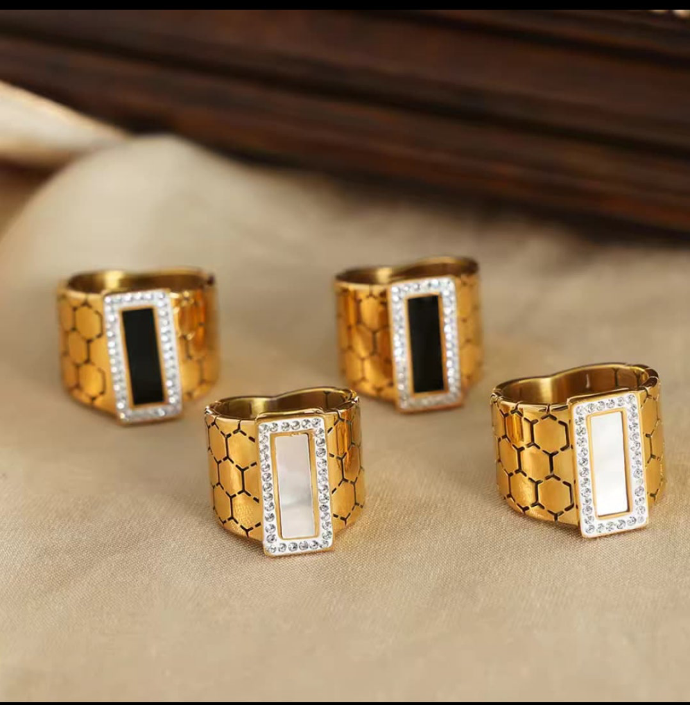 Elegant Fashion Rings Collection - Stylish Statement Jewelry | thejewelrylink.store