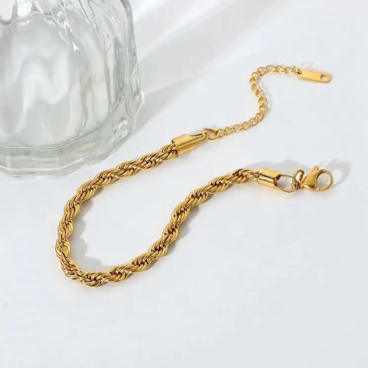 Classic Gold Bracelets - Bangle style | thejewelrylink.store