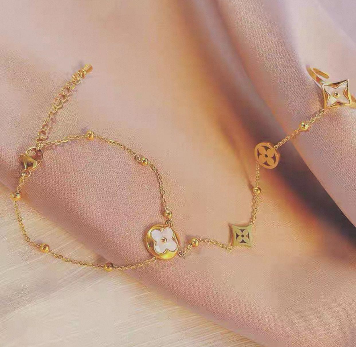 Ring Bracelet